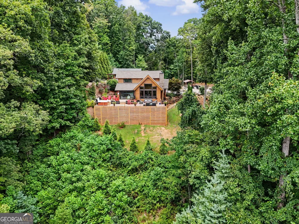 557 Fox Trot RD Clayton, GA 30525