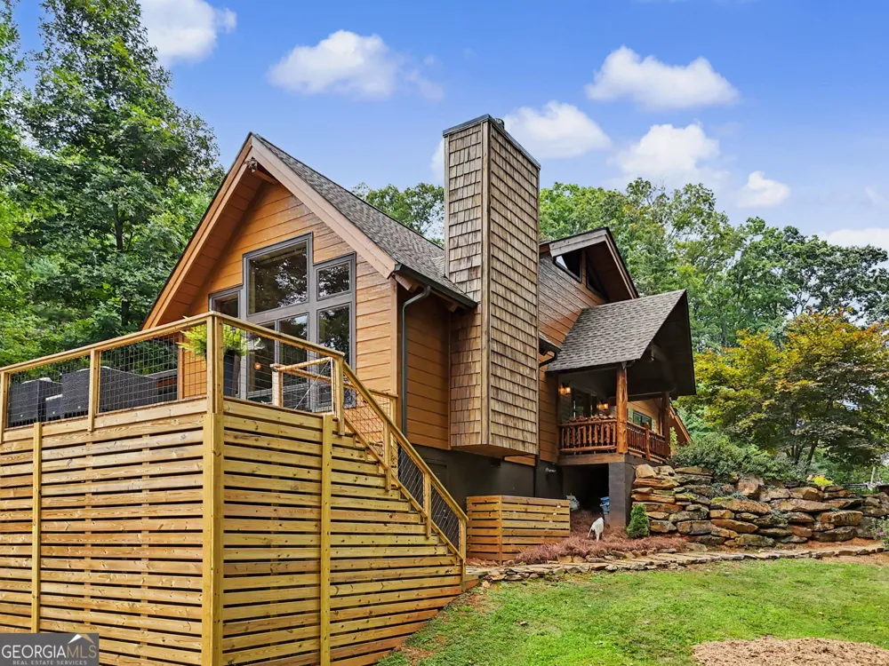 557 Fox Trot RD Clayton, GA 30525