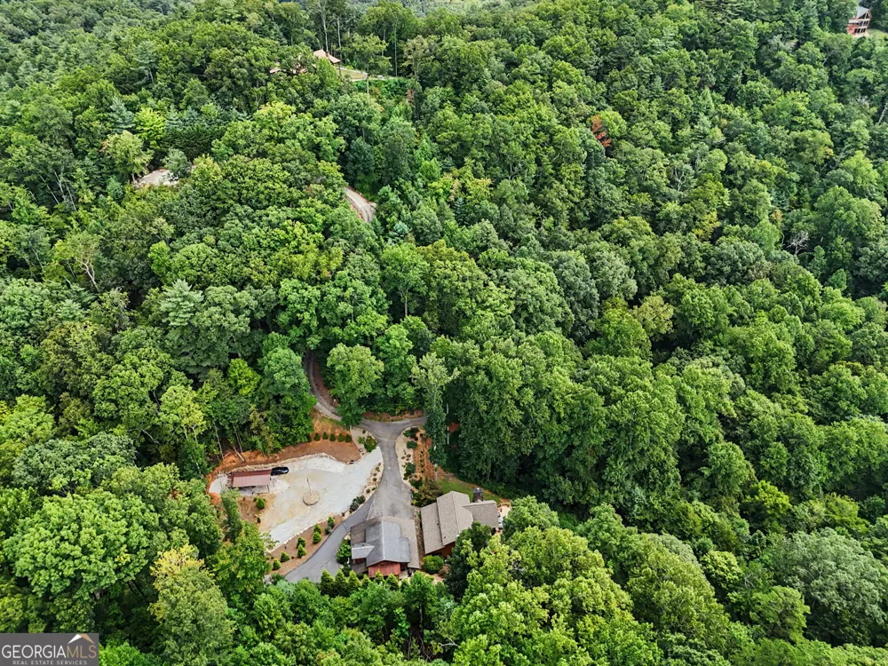 557 Fox Trot RD Clayton, GA 30525