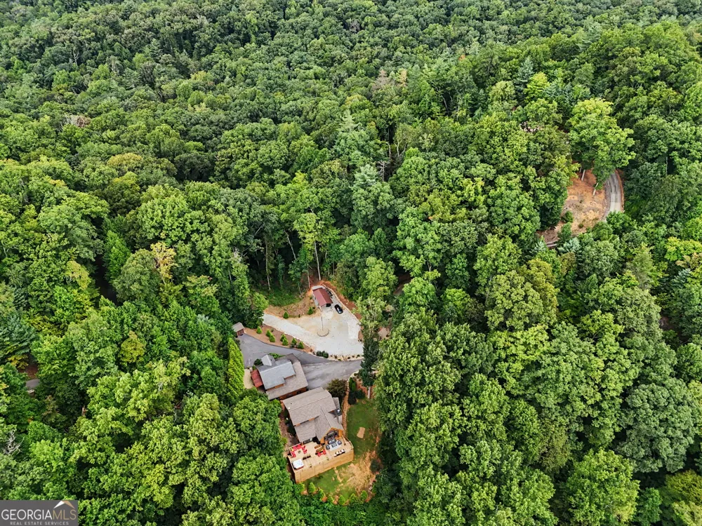557 Fox Trot RD Clayton, GA 30525