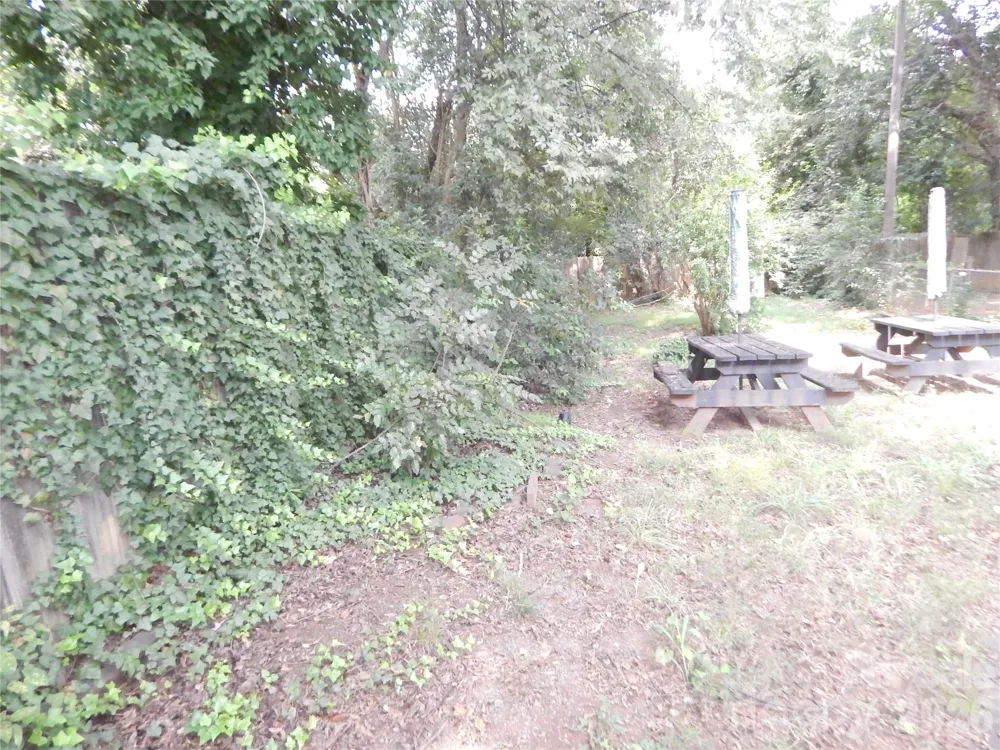 2516 Booker Avenue Charlotte, NC 28216