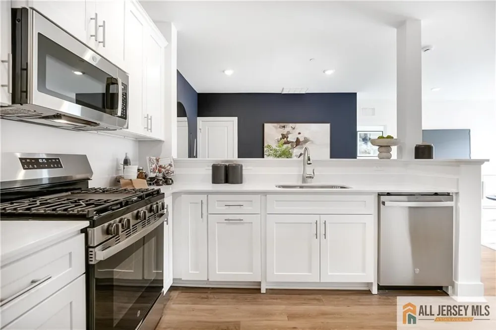 1104 Mary Ashby Drive Pennington, NJ 08534