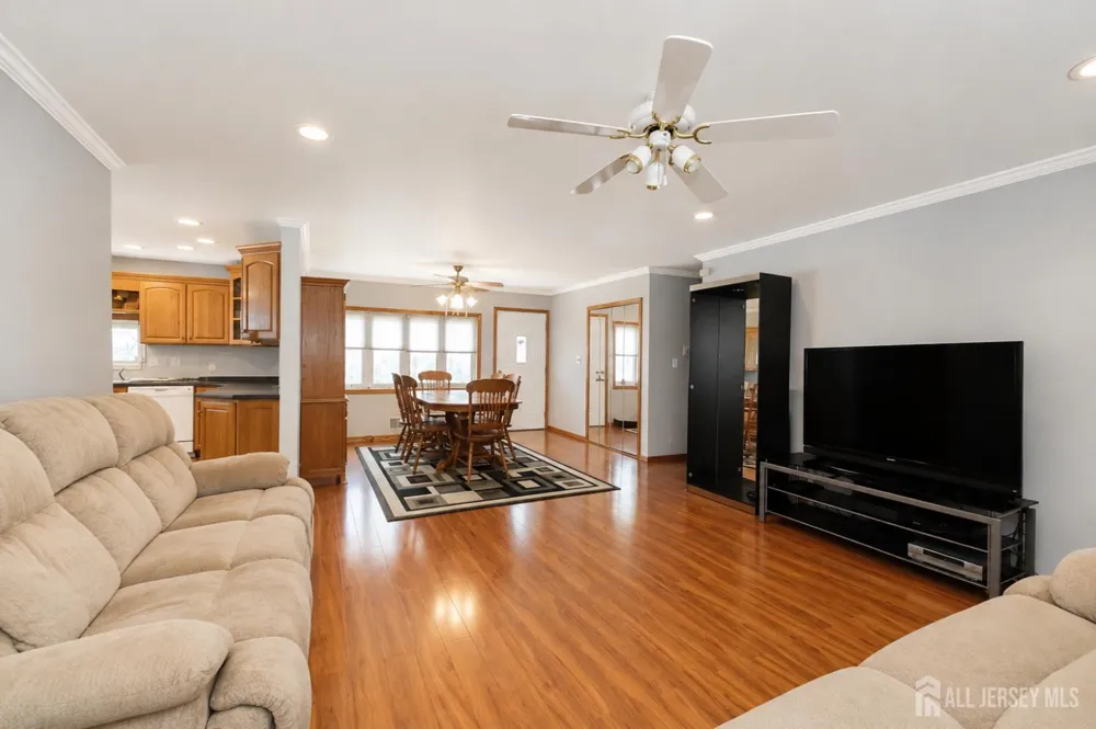 199 Princeton Road Parlin, NJ 08859