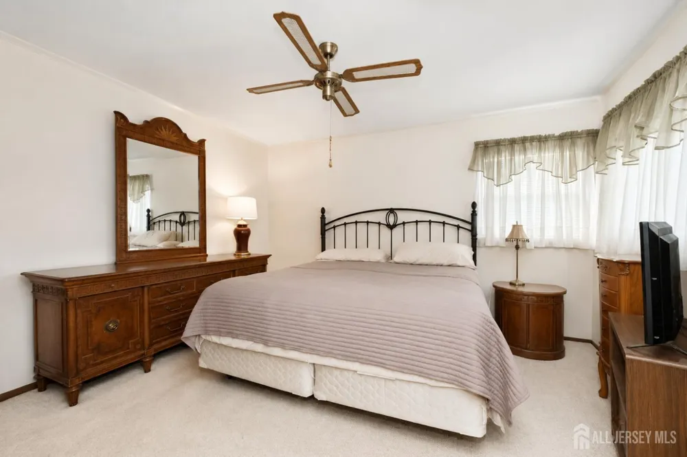 199 Princeton Road Parlin, NJ 08859
