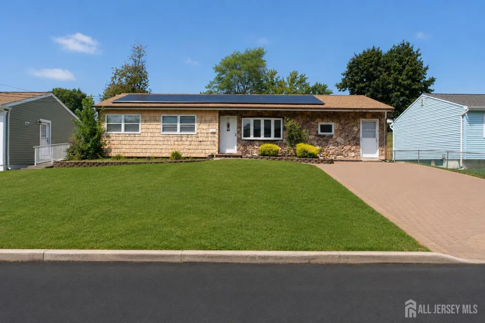 199 Princeton Road Parlin, NJ 08859