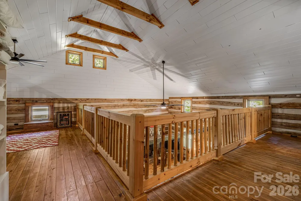 146 Gentry Farm Drive Hot Springs, NC 28743