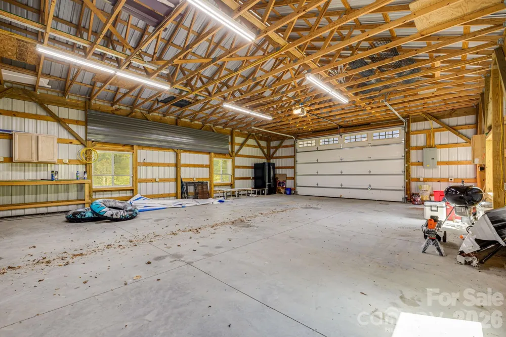 146 Gentry Farm Drive Hot Springs, NC 28743