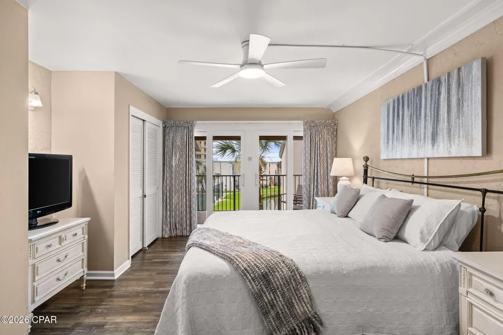 8727 Thomas Drive #B6 Panama City, FL 32408