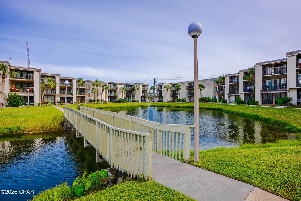 8727 Thomas Drive #B6 Panama City, FL 32408