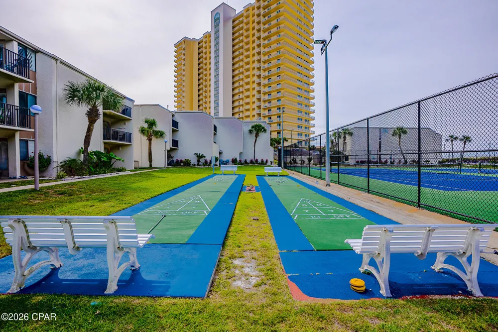 8727 Thomas Drive #B6 Panama City, FL 32408