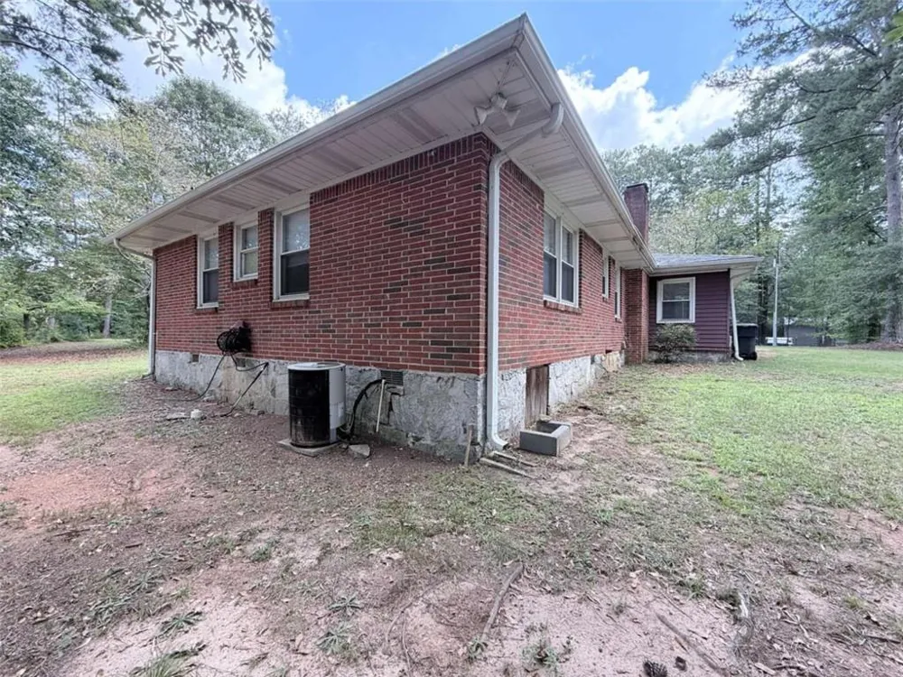 1571 Ebenezer Road Conyers, GA 30094