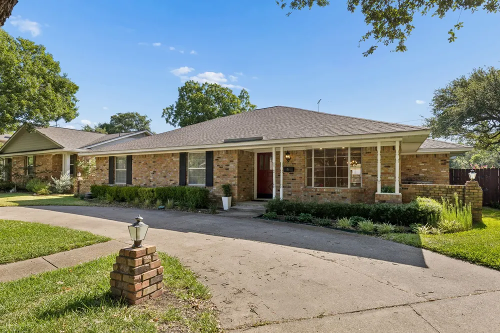 10146 Coveridge Drive Dallas, TX 75238