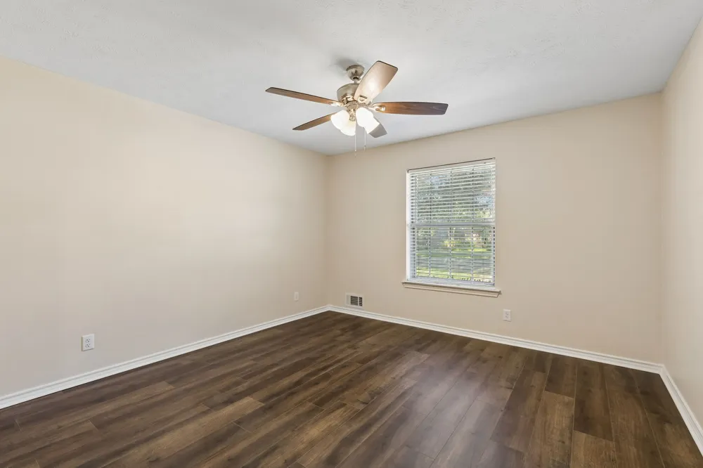 10146 Coveridge Drive Dallas, TX 75238