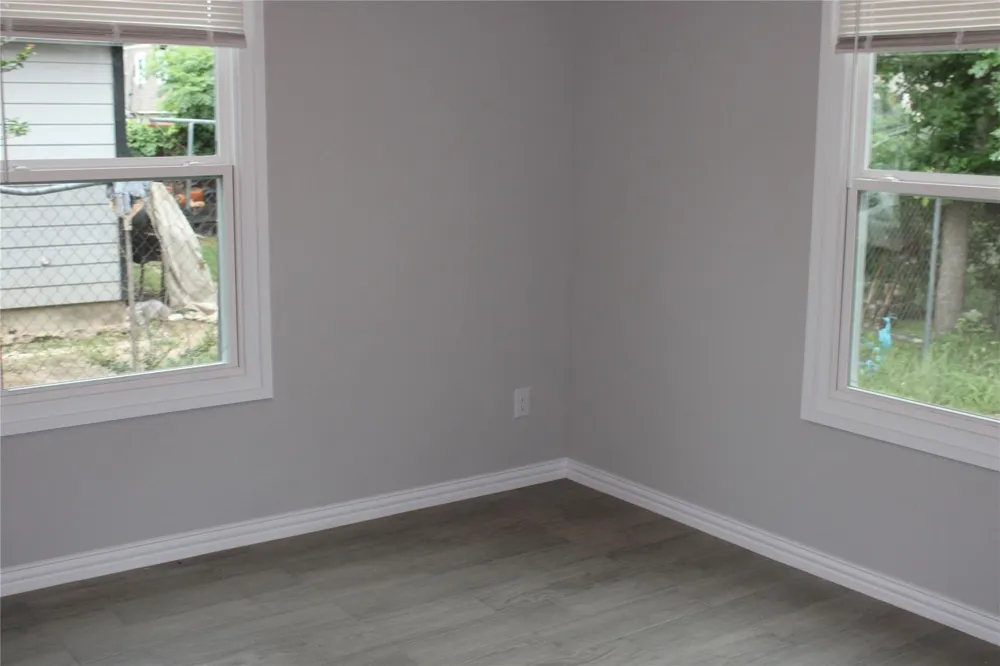 1009 E Cannon Street Fort Worth, TX 76104