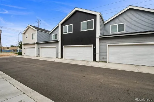 500 S Denver Avenue #17C Fort Lupton, CO 80621
