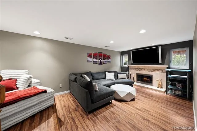 341 S Krameria Street Denver, CO 80224