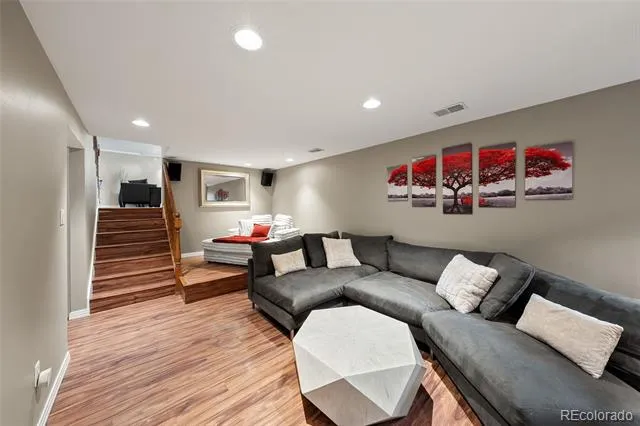 341 S Krameria Street Denver, CO 80224