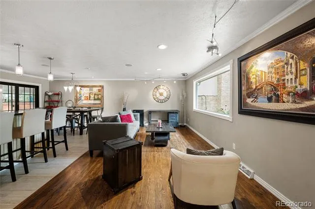 341 S Krameria Street Denver, CO 80224