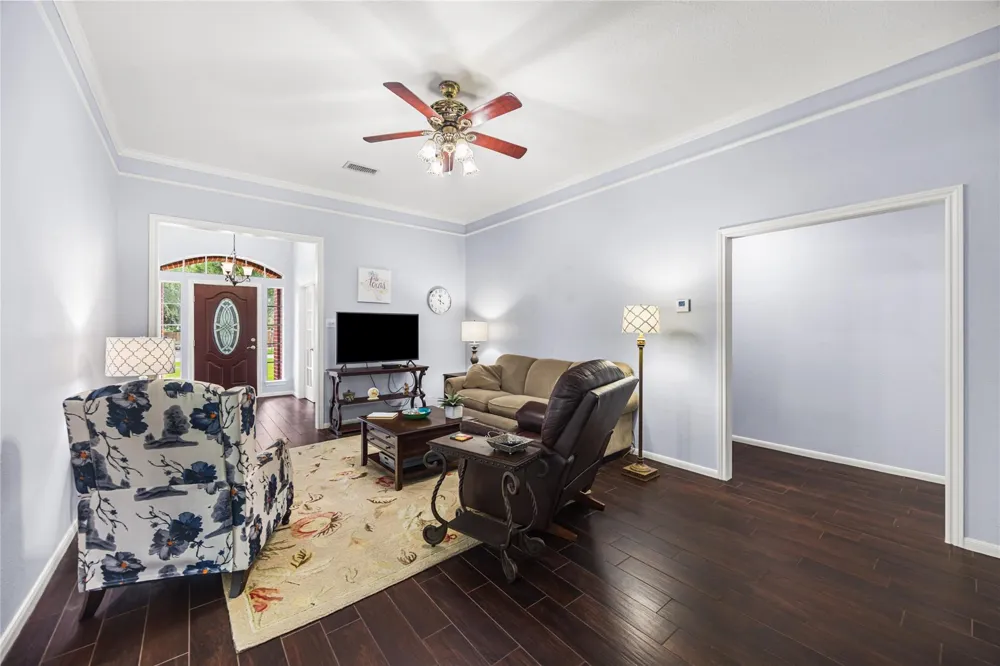 507 Stephen F Austin Drive Conroe, TX 77302