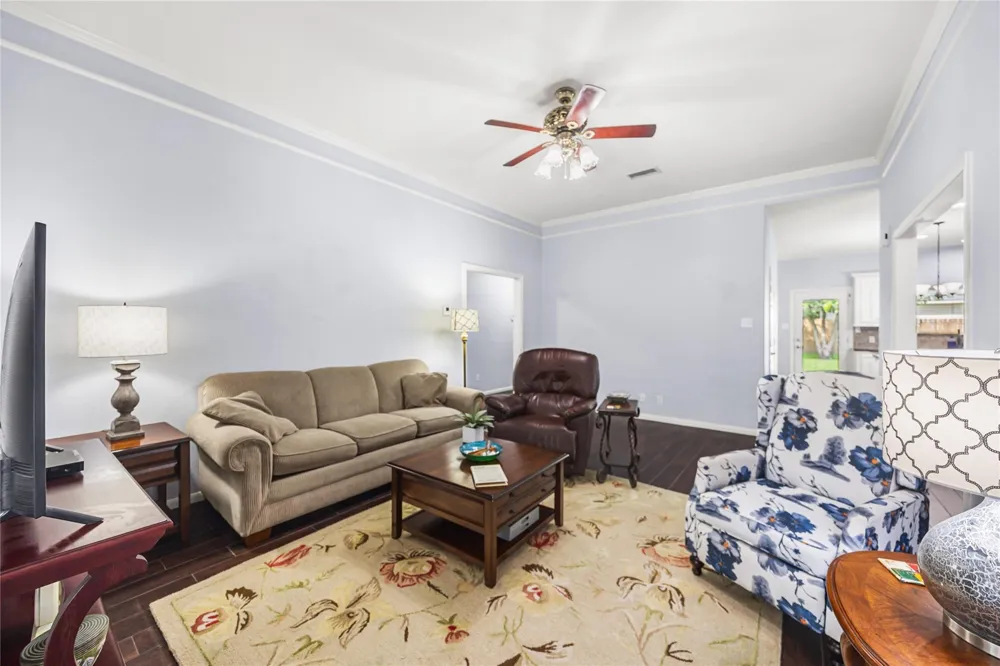 507 Stephen F Austin Drive Conroe, TX 77302