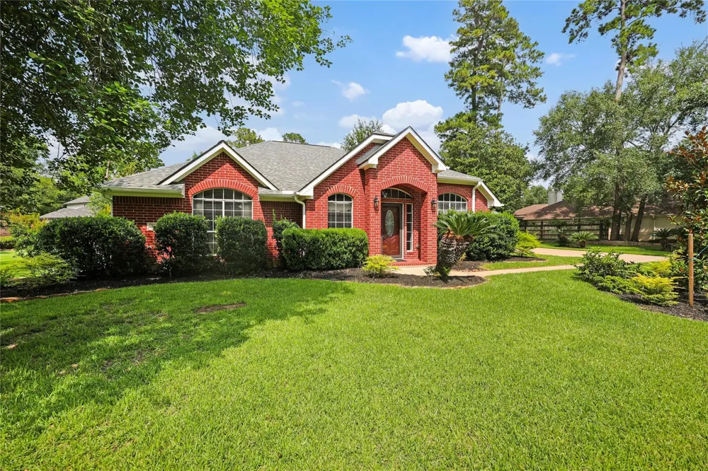 507 Stephen F Austin Drive Conroe, TX 77302