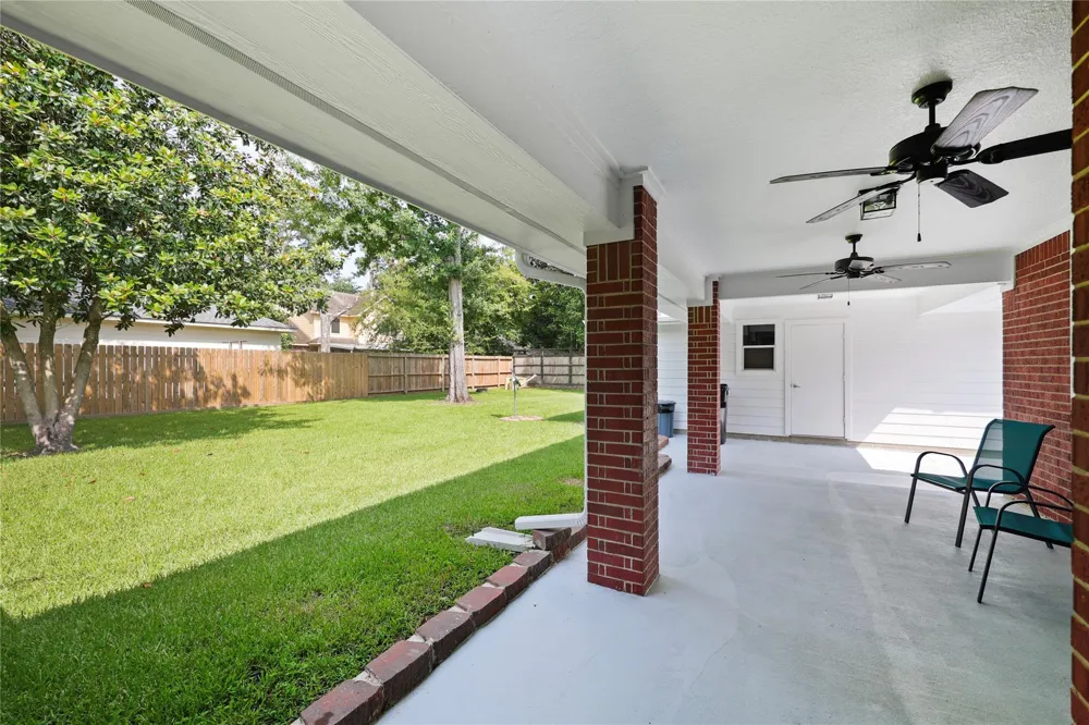 507 Stephen F Austin Drive Conroe, TX 77302