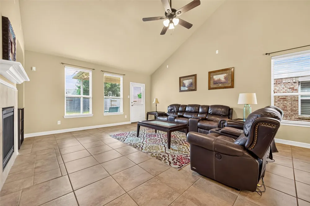 30067 Spring Creek Lane Brookshire, TX 77423