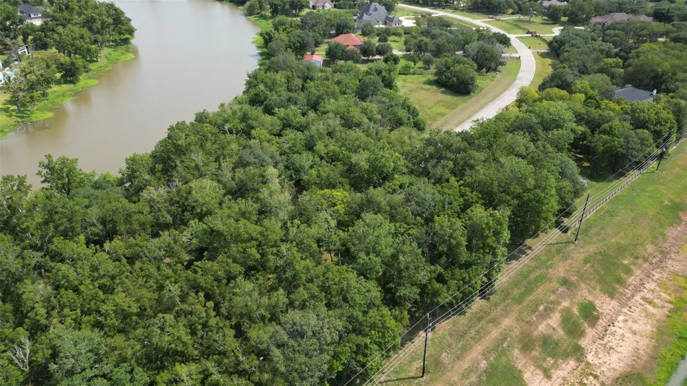 8630 Thornberry Hollow Court Missouri City, TX 77459