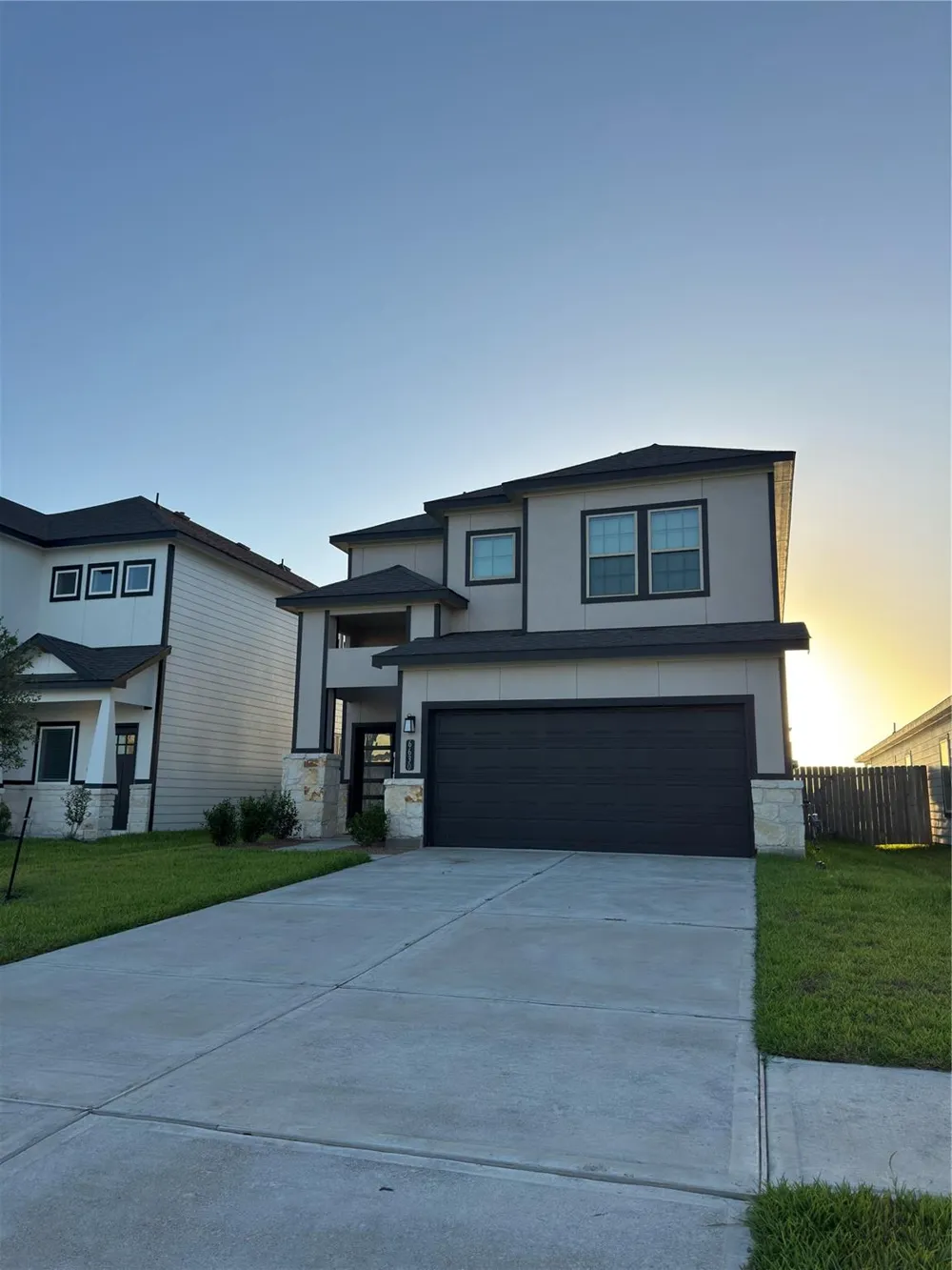 6630 Escondido Drive Rosharon, TX 77583