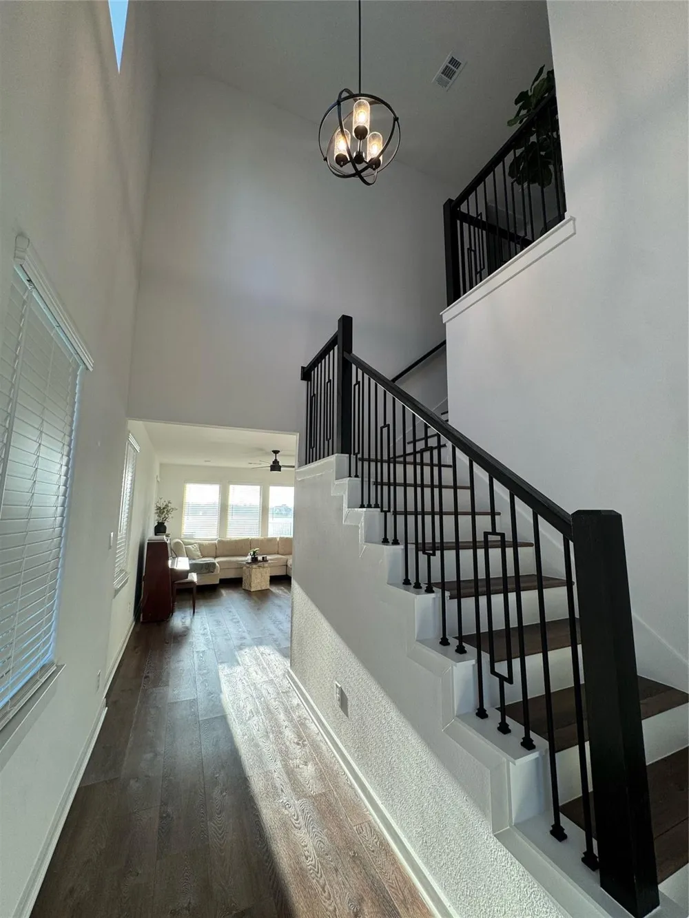 6630 Escondido Drive Rosharon, TX 77583