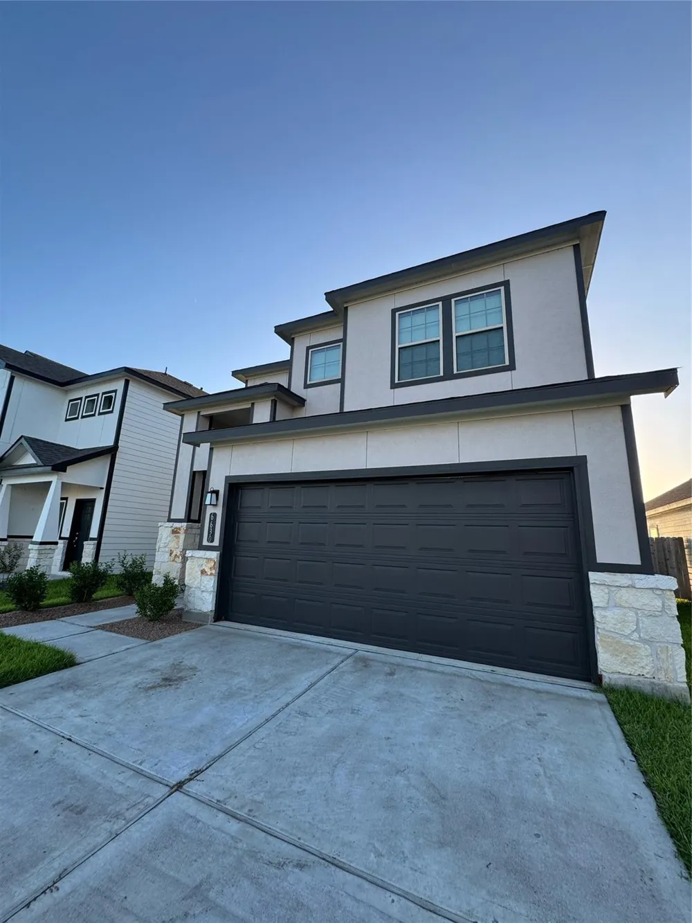 6630 Escondido Drive Rosharon, TX 77583