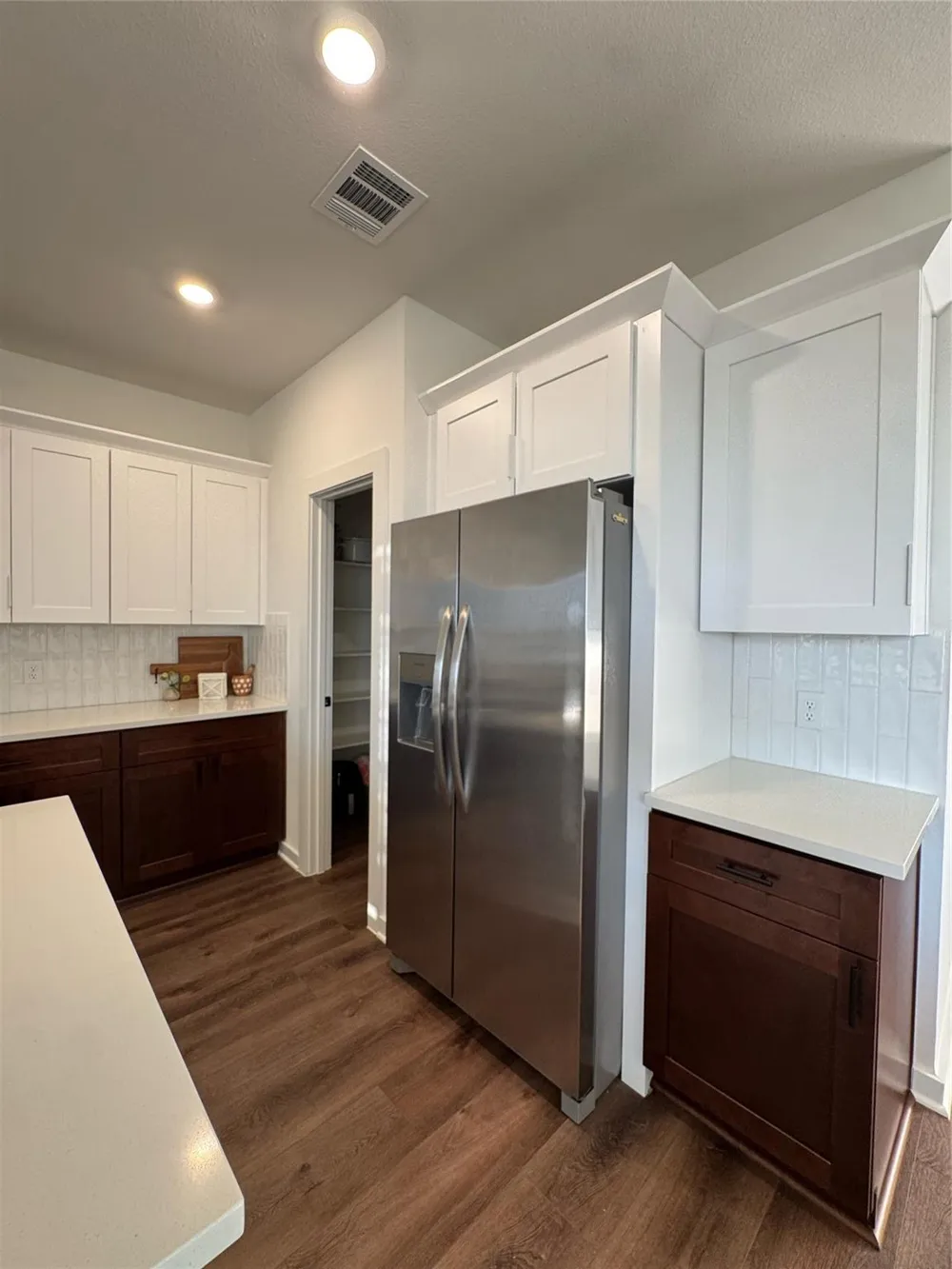 6630 Escondido Drive Rosharon, TX 77583