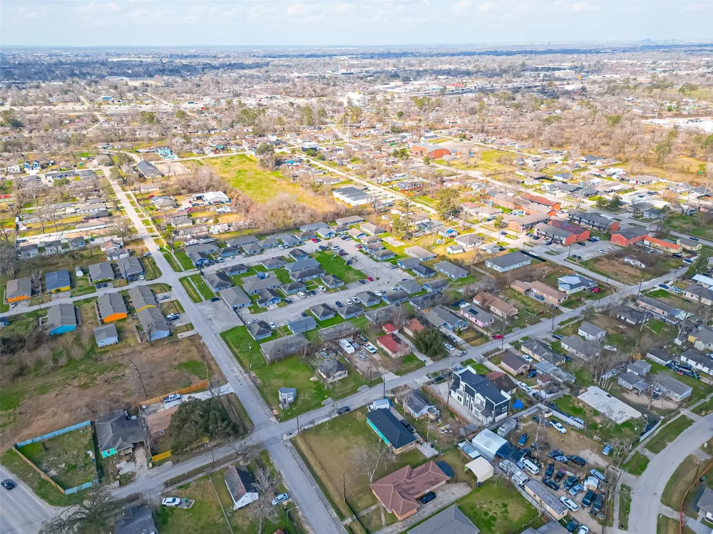 7902 Pointer Street Houston, TX 77016