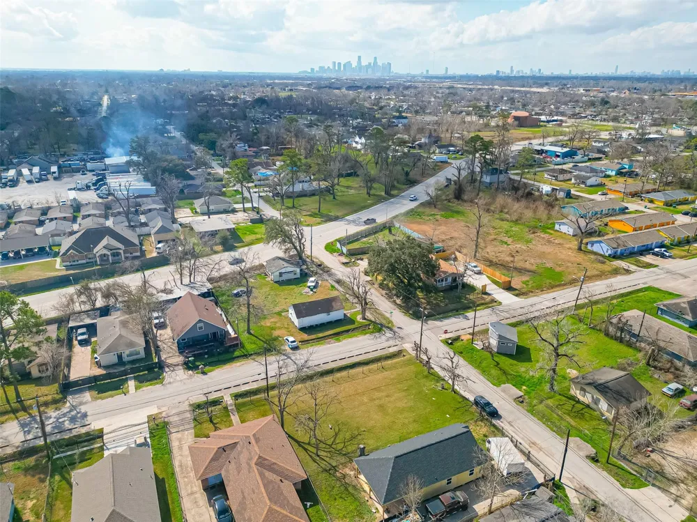7902 Pointer Street Houston, TX 77016