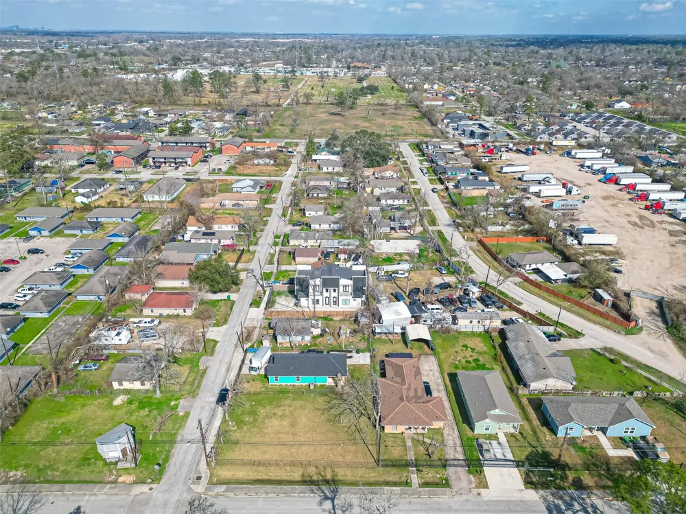 7902 Pointer Street Houston, TX 77016