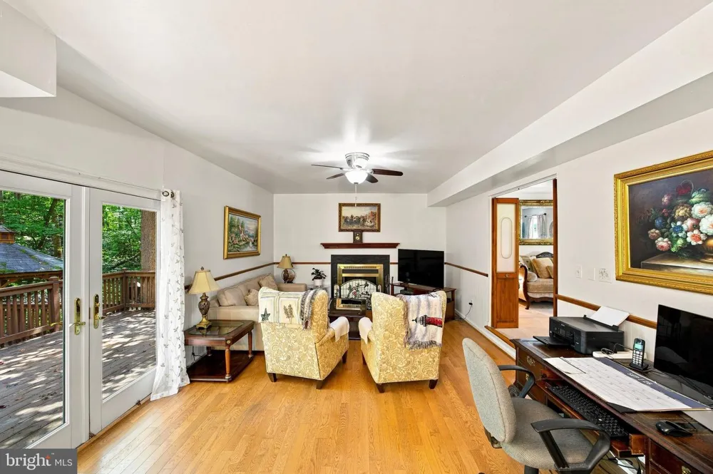 8065 TUCKERS TRL Owings, MD 20736