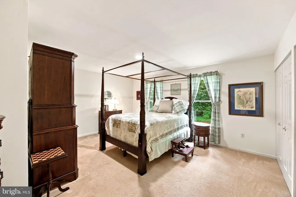 8065 TUCKERS TRL Owings, MD 20736