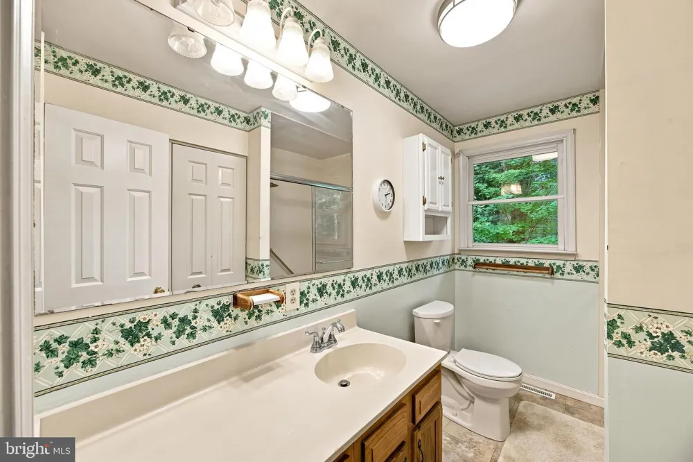 8065 TUCKERS TRL Owings, MD 20736