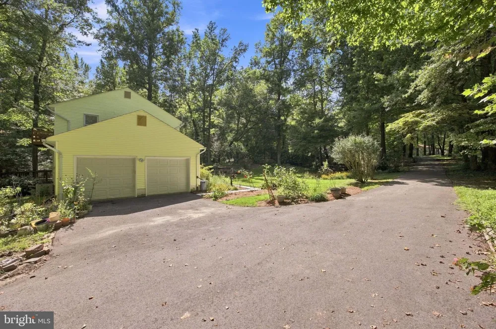 8065 TUCKERS TRL Owings, MD 20736