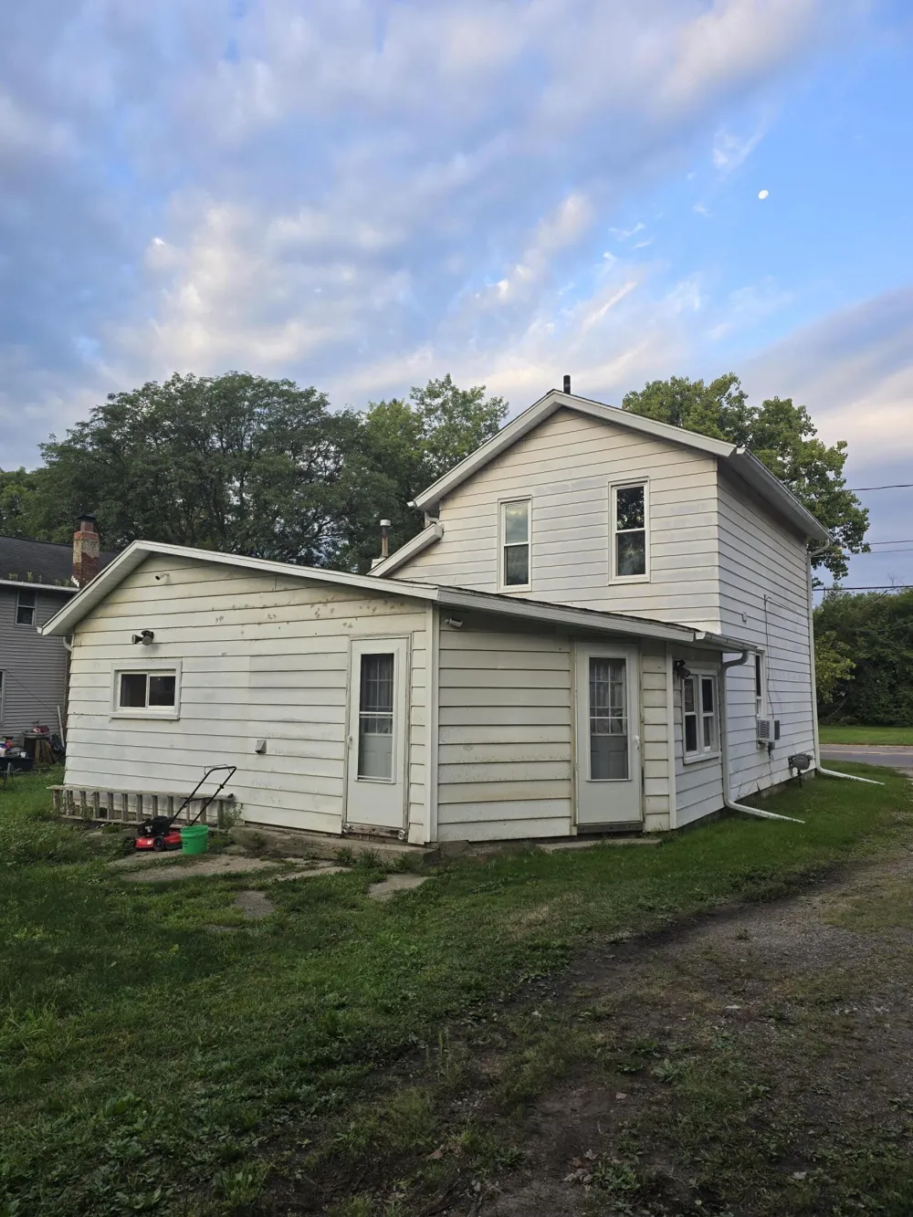 611 M.L.K. Jr Drive Jackson, MI 49201