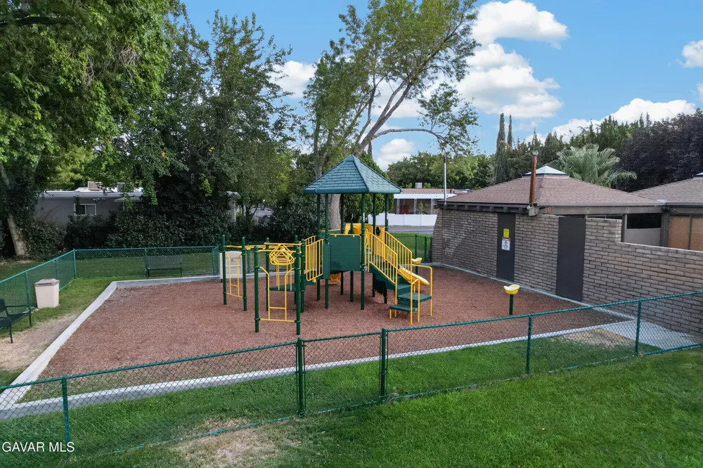 43850 E 20th Street #83 Lancaster, CA 93535