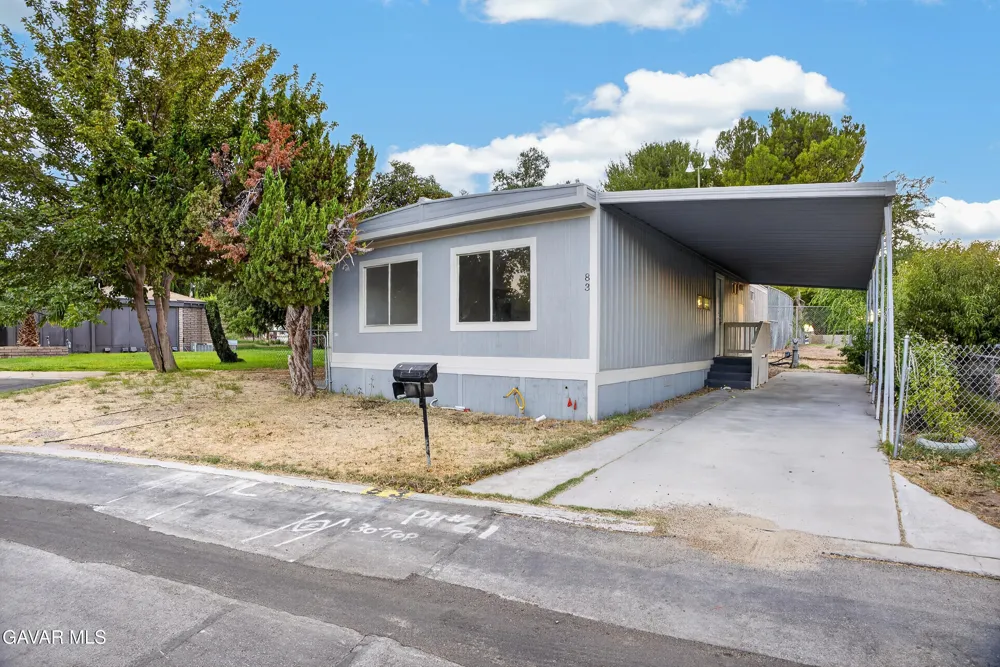 43850 E 20th Street #83 Lancaster, CA 93535