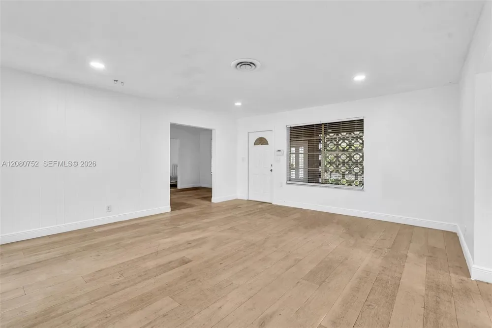 4810 Johnson St Hollywood, FL 33021
