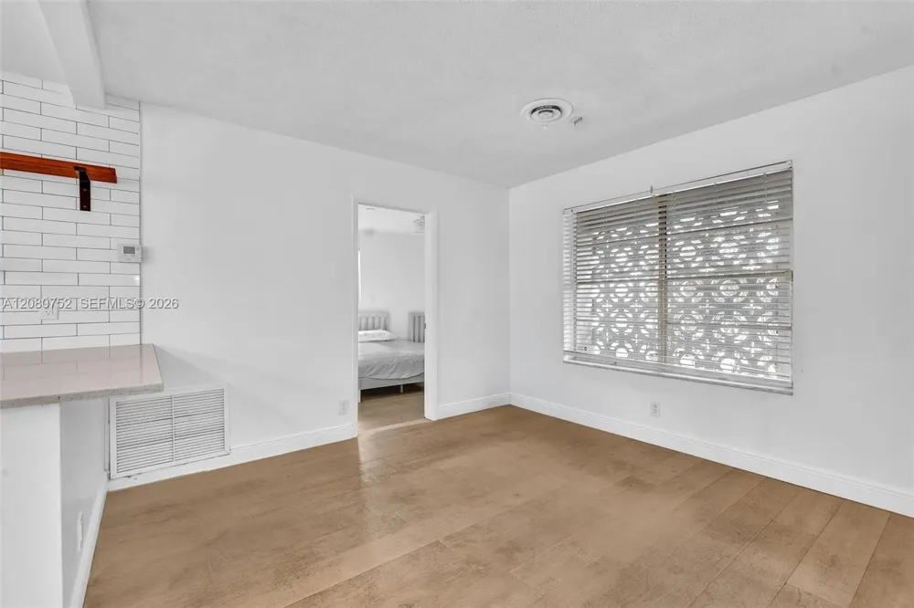4810 Johnson St Hollywood, FL 33021