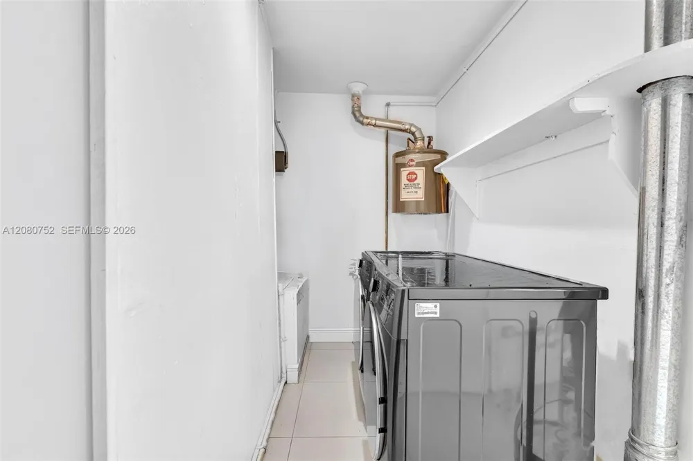4810 Johnson St Hollywood, FL 33021