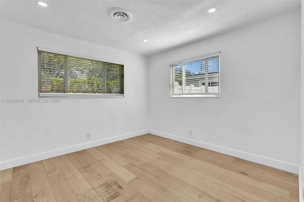 4810 Johnson St Hollywood, FL 33021