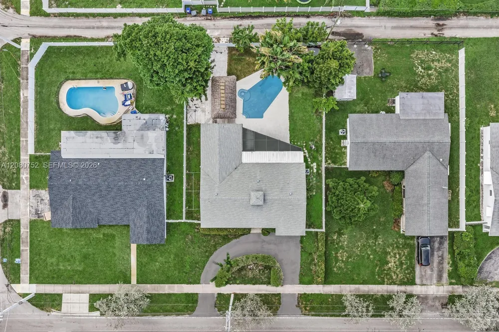 4810 Johnson St Hollywood, FL 33021