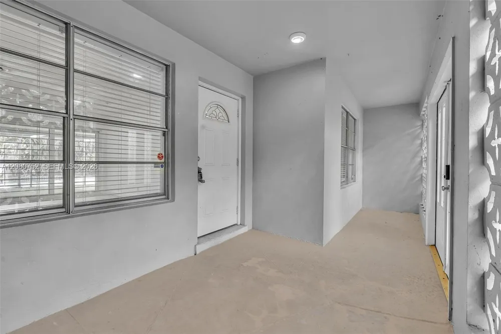 4810 Johnson St Hollywood, FL 33021