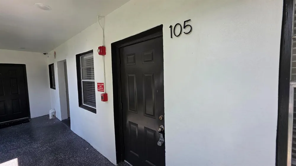 2843 FILLMORE STREET #F105 Hollywood, FL 33020