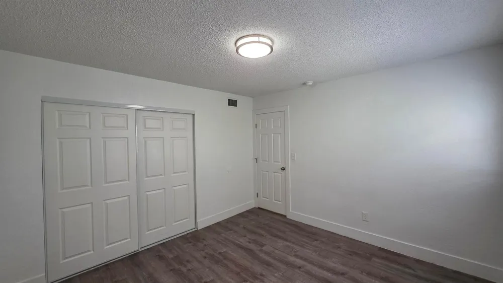 2843 FILLMORE STREET #F105 Hollywood, FL 33020